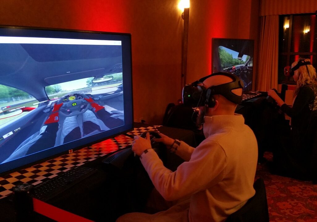 VR Multiplayer Racing